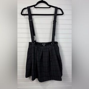 Hot Topic Black & Blue/Gray Plaid Pleated goth Suspender Skirt. Size small